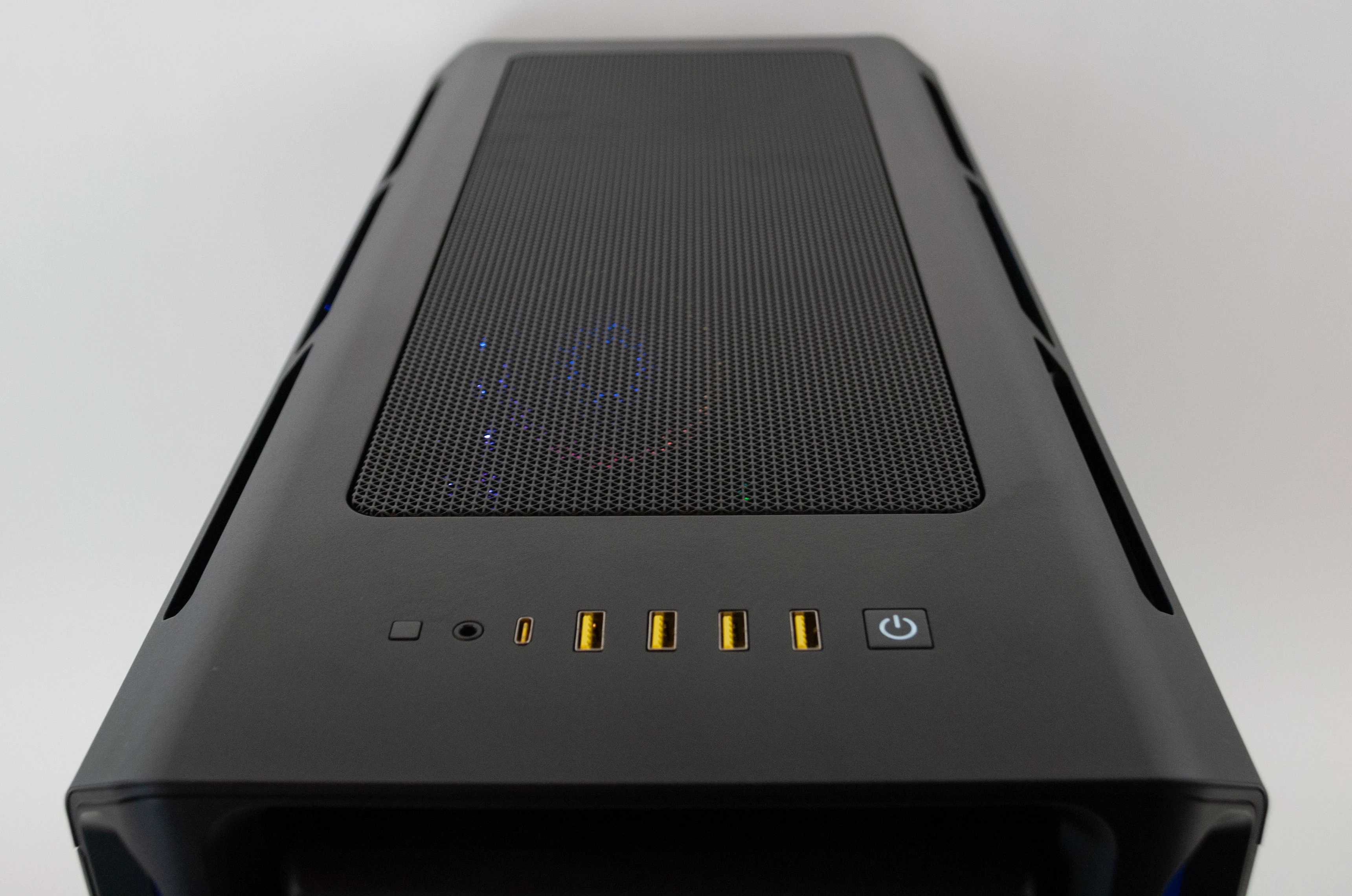 GC INTEL Corsair iCUE LEVEL IV