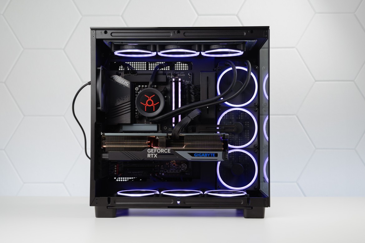 NZXT H9 9800X3D RTX 5090 ULTRA