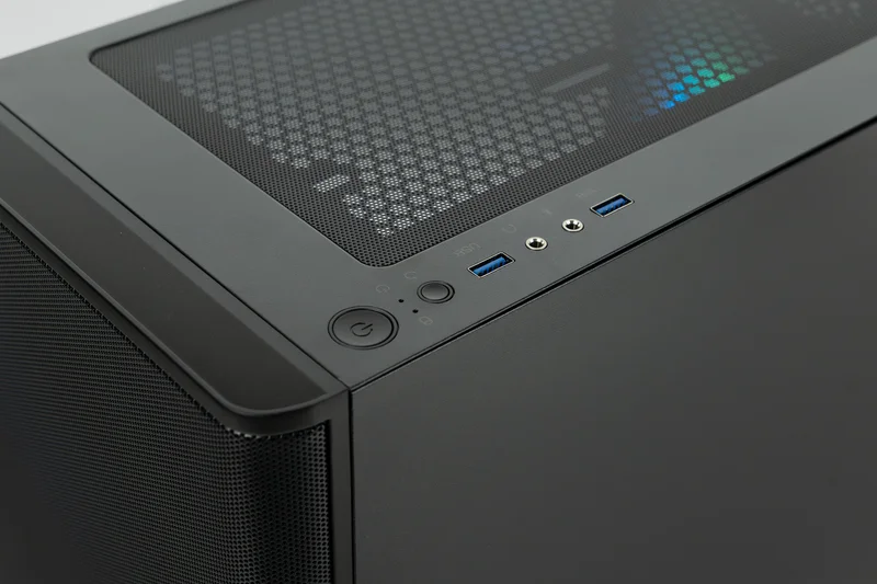 GC Value R5 5600X RTX 5060 8GB FIXED RGB